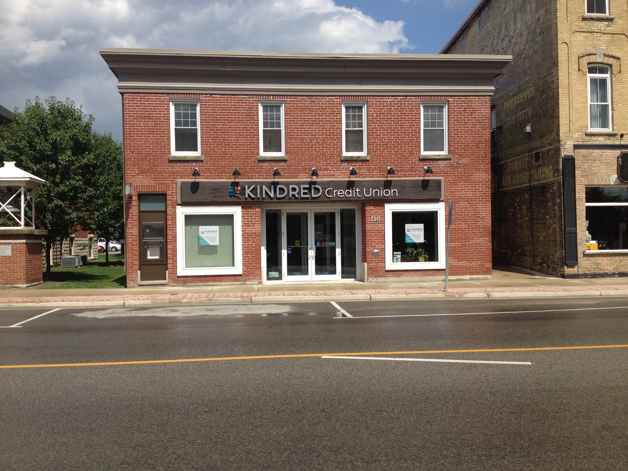 Kindred Credit Uinon Mount Forest branch 